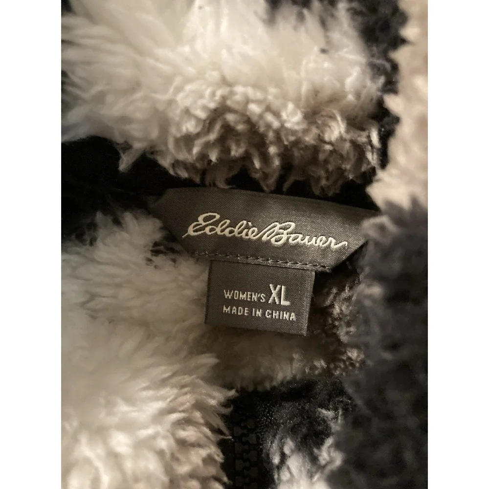 Eddie Bauer Womens 1/4‎ Zip Sweater Mock Neck Faux Fur Size XL Black Gray Cozy - Picture 3 of 9
